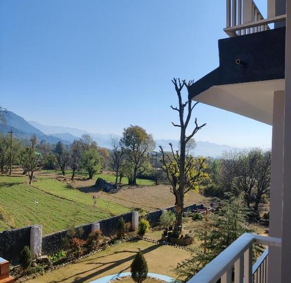 בית מלון כפרי The Billing Health Resort