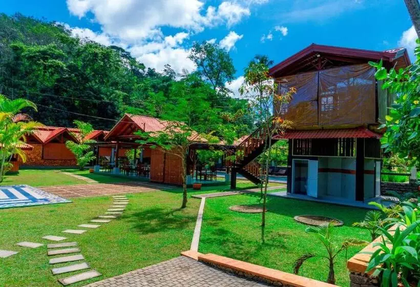 ホテル Uma Garden Kandegedara