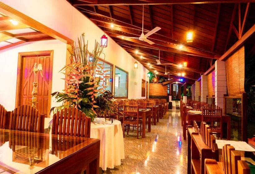 فندق Uma Garden Kandegedara