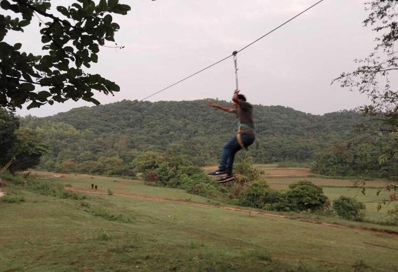 Kadumane Hills Pure Veg Resort