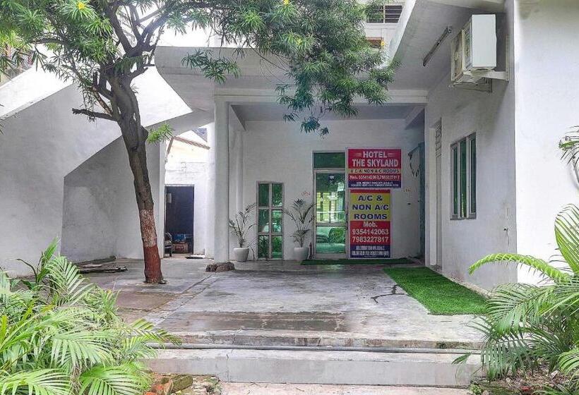 Oyo Flagship Hotel The Skyland