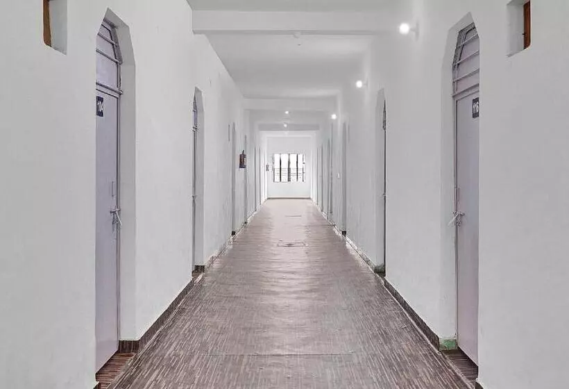 Oyo Flagship Hotel The Skyland