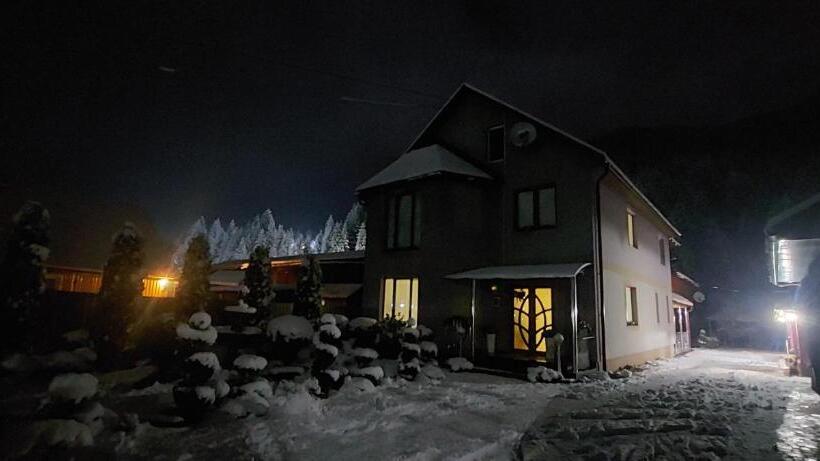 膳宿费 садиба квітка карпат