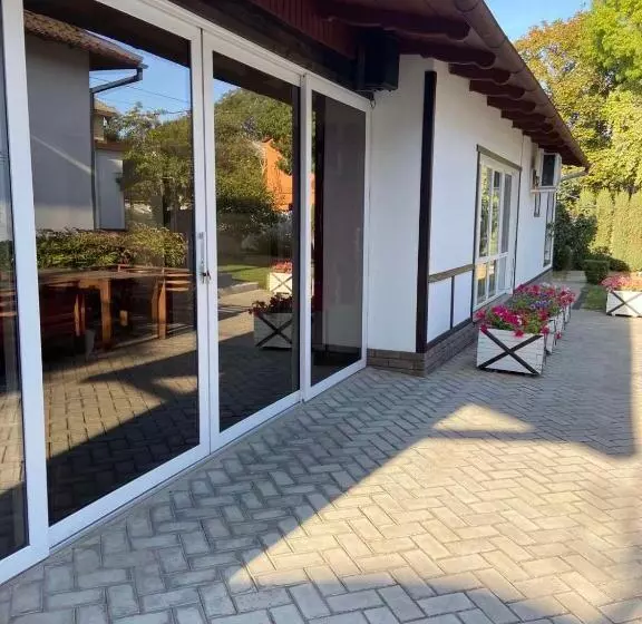 Majatalo экодом