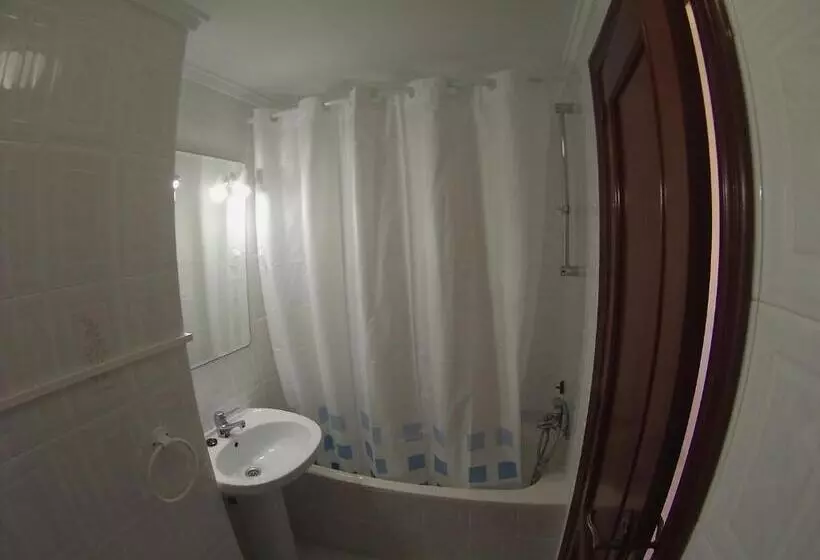 ペンション Habitaciones Trovador