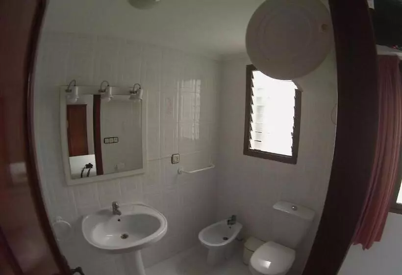 ペンション Habitaciones Trovador