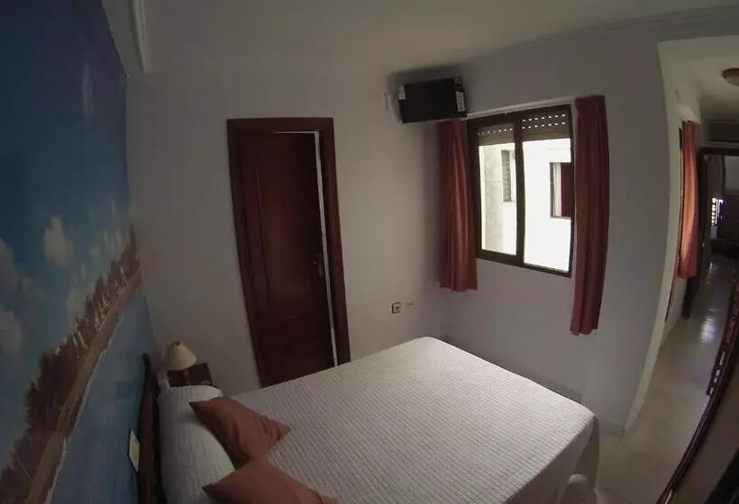 ペンション Habitaciones Trovador