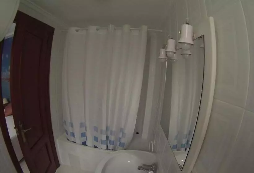 ペンション Habitaciones Trovador