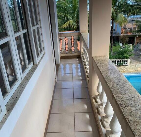 פנסיון Lake View Inn Suite Piscina