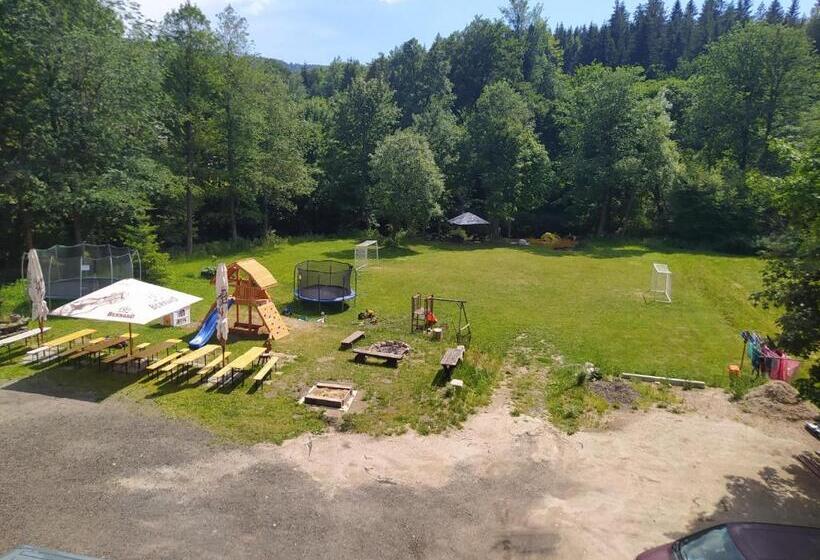 Panzió Penzion U Dubu