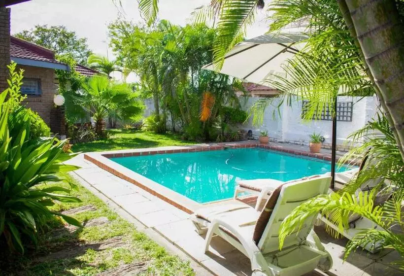 Majatalo Tengo Guest House Lulekani