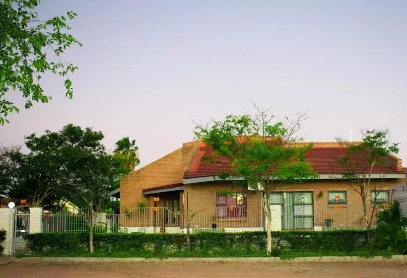 Majatalo Tengo Guest House Lulekani
