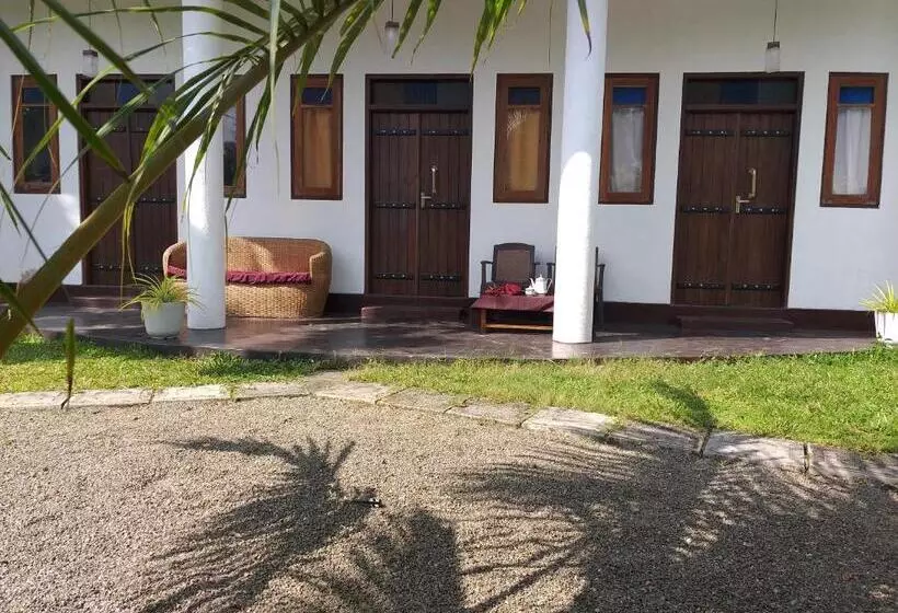 Majatalo Villa Sunrise