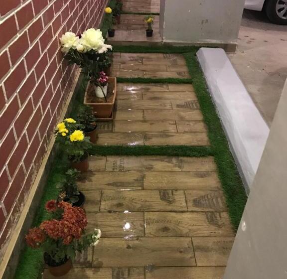 أرائك رسلان Araik Raslan