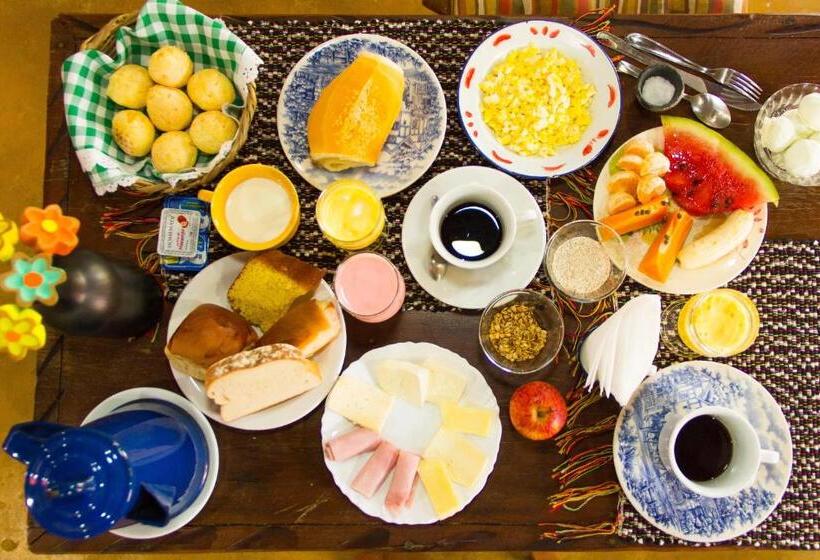 ユースホステル Pousada Villa Di Lavras