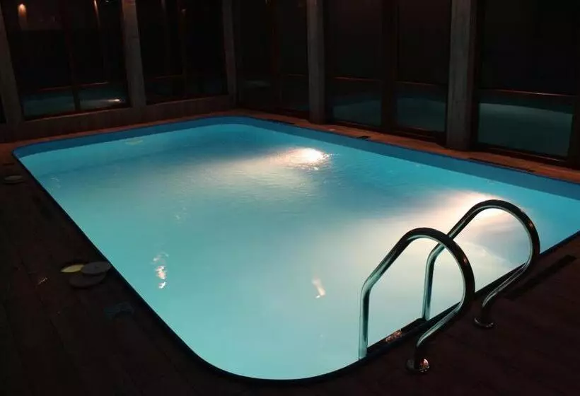 ユースホステル Villa Exclusive