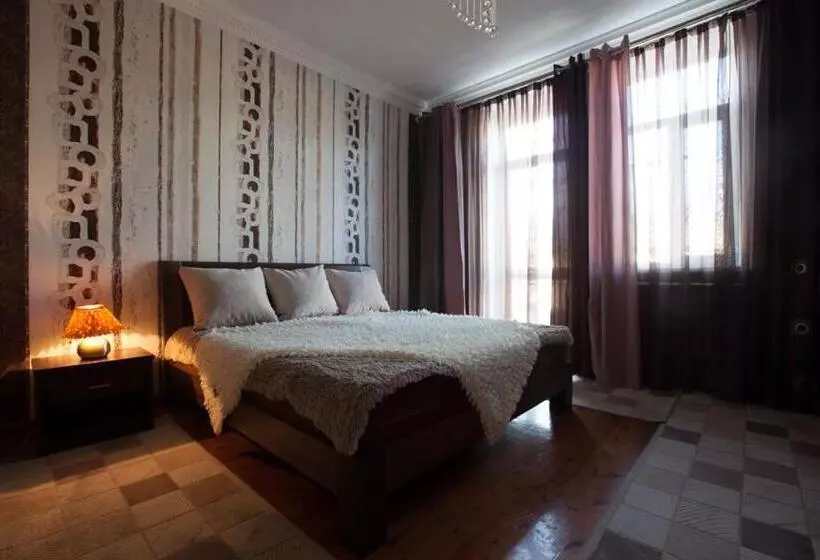 Apartments On Mustafa Ozturk