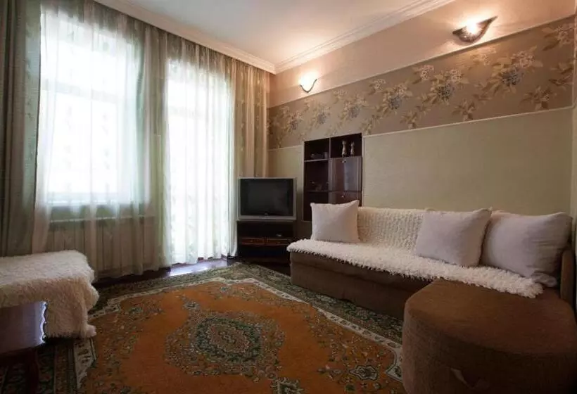 Apartments On Mustafa Ozturk