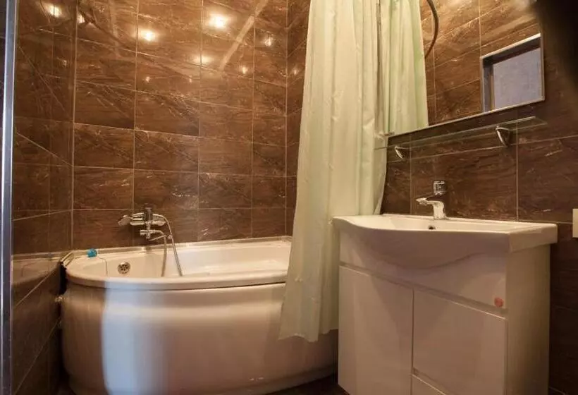 Apartments On Mustafa Ozturk