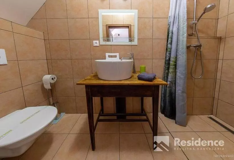 Aamiaismajoitus (B&B) 3 Domky