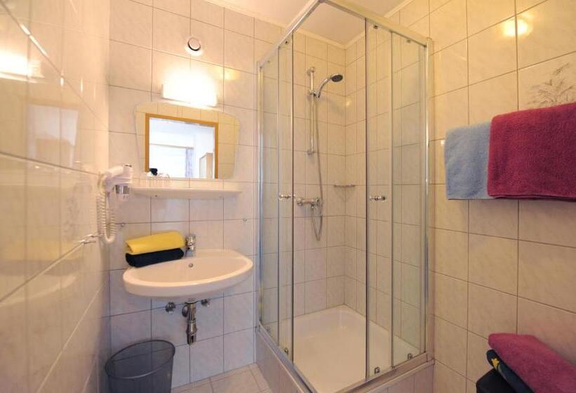 Bed and Breakfast Gästehaus Standardhaus