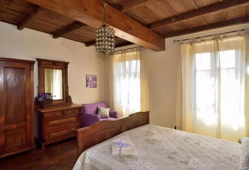 ベッドアンドブレックファースト La Casa Nel Borgo