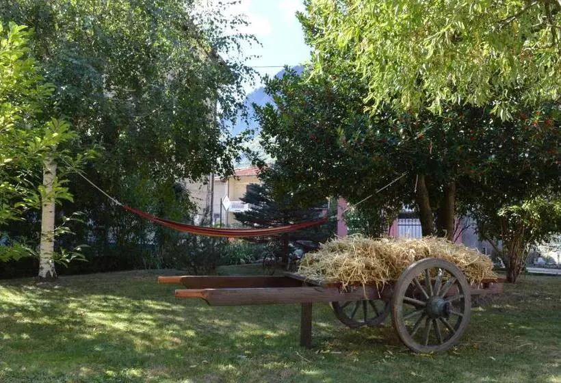 Aamiaismajoitus (B&B) La Slitta