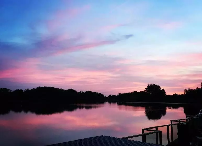 ホテル Aan De Linge