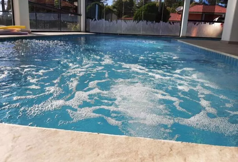 Hotelli E Parque Das Tuias