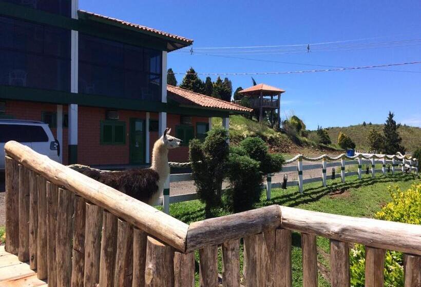 Hotel E Parque Das Tuias