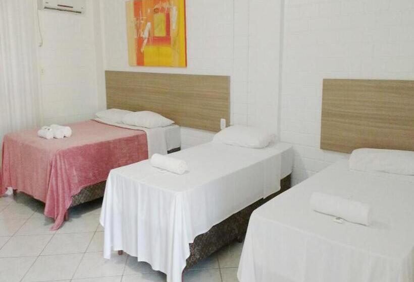 Hotel E Parque Das Tuias