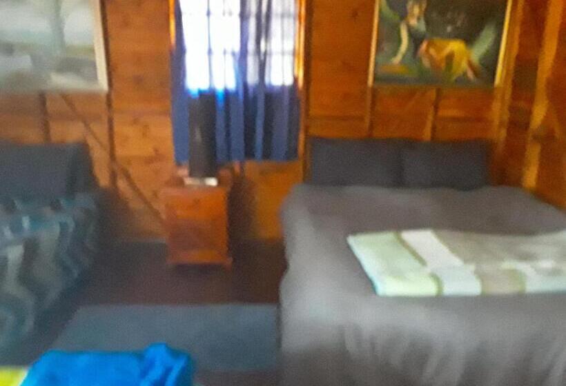 فندق Houtbosdorp