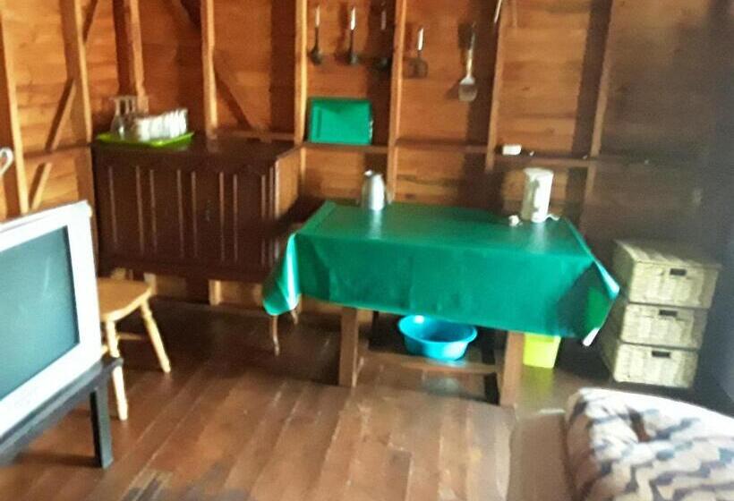 فندق Houtbosdorp