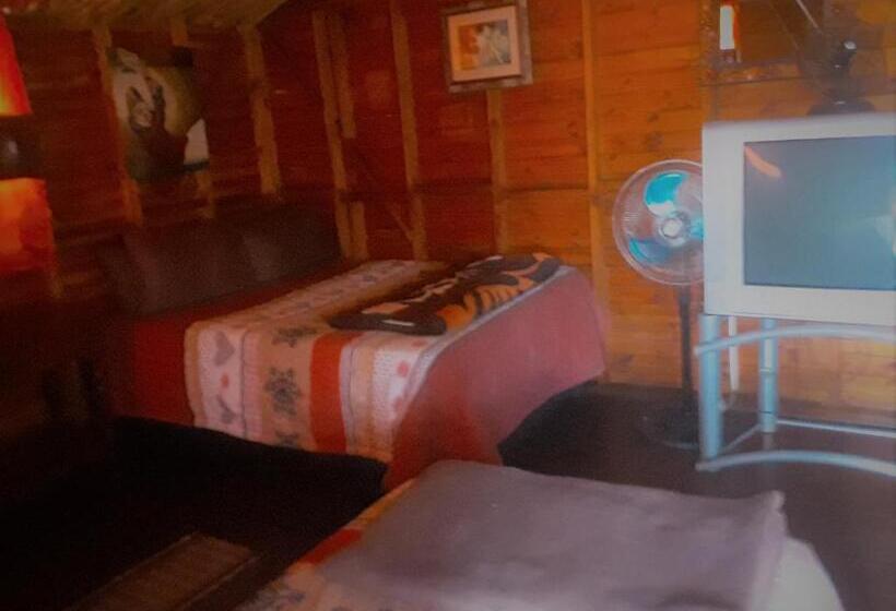 فندق Houtbosdorp