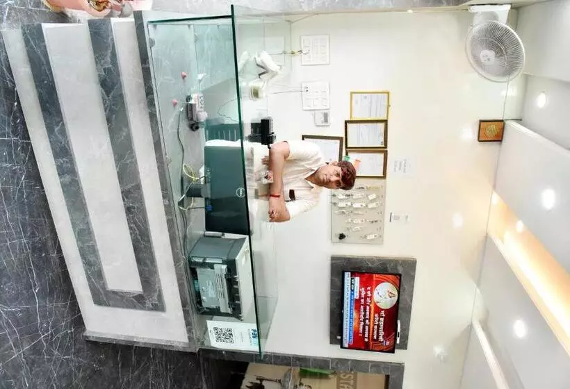 ホテル Midtown & Restaurant