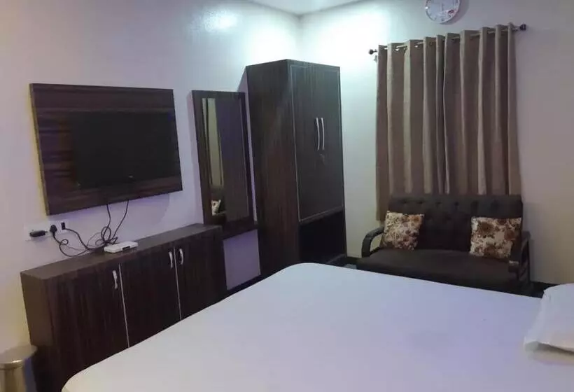 ホテル Midtown & Restaurant