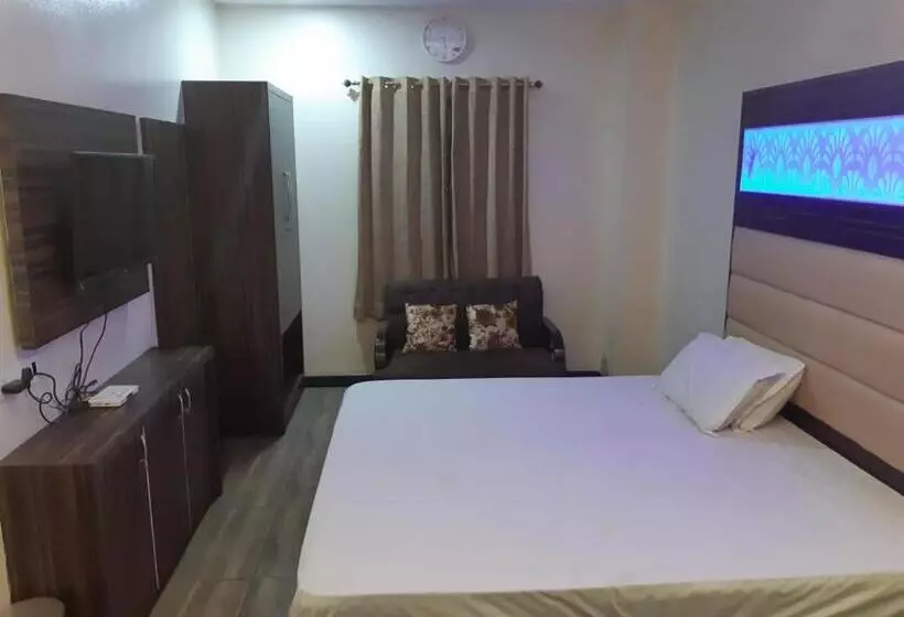 ホテル Midtown & Restaurant