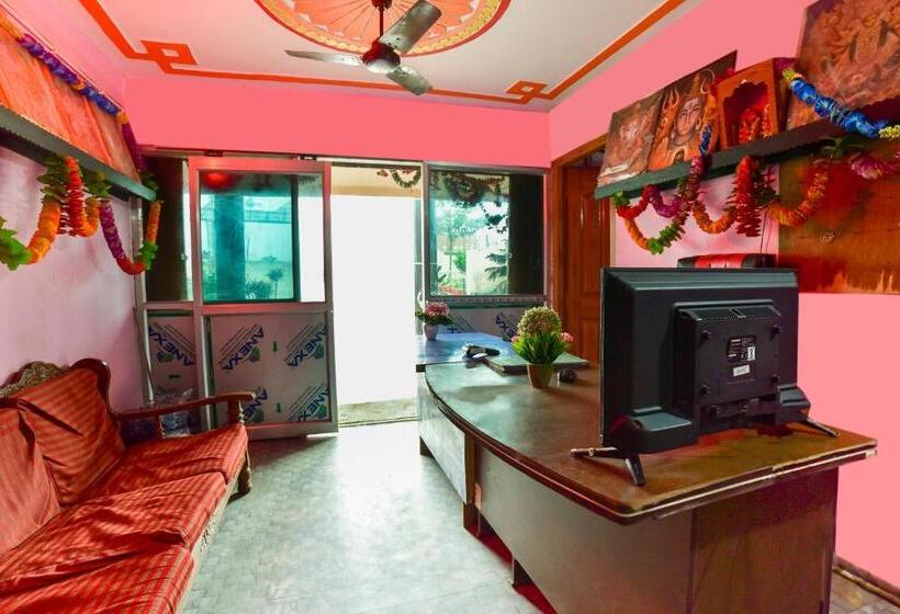 בית מלון כפרי Oyo Flagship Mamta