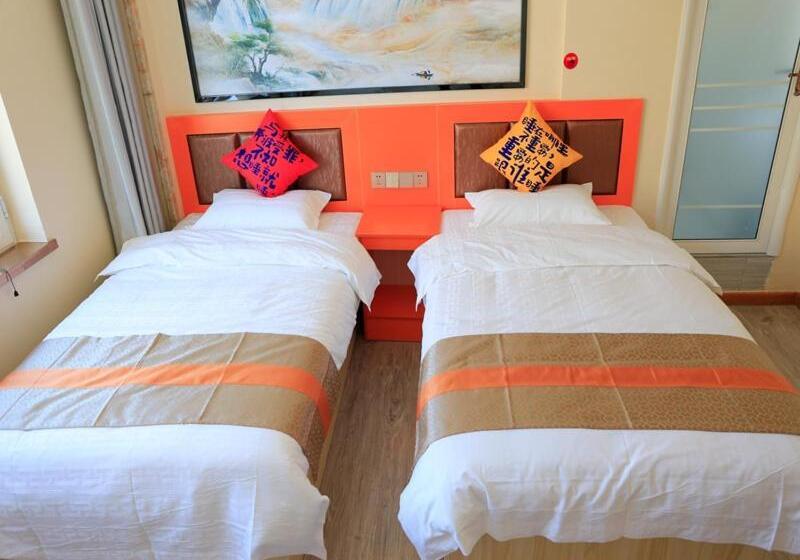 Jun Hotels Gansu Lanzhou Lanzhou New District Jing Er Road Asia Pacific World Trade Center Square