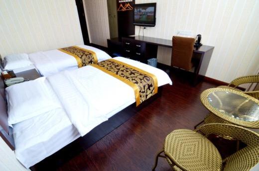 Junyi Hotel Shaanxi Xi An North 3rd Ring Daminggong Building Materials Market