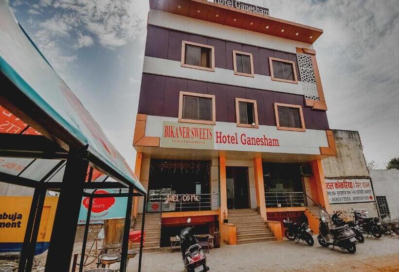 Oyo Flagship Hotel Ganesham