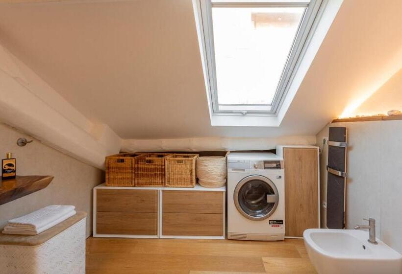 膳宿费 Bright Attic And Studio In The Heart Of Milan