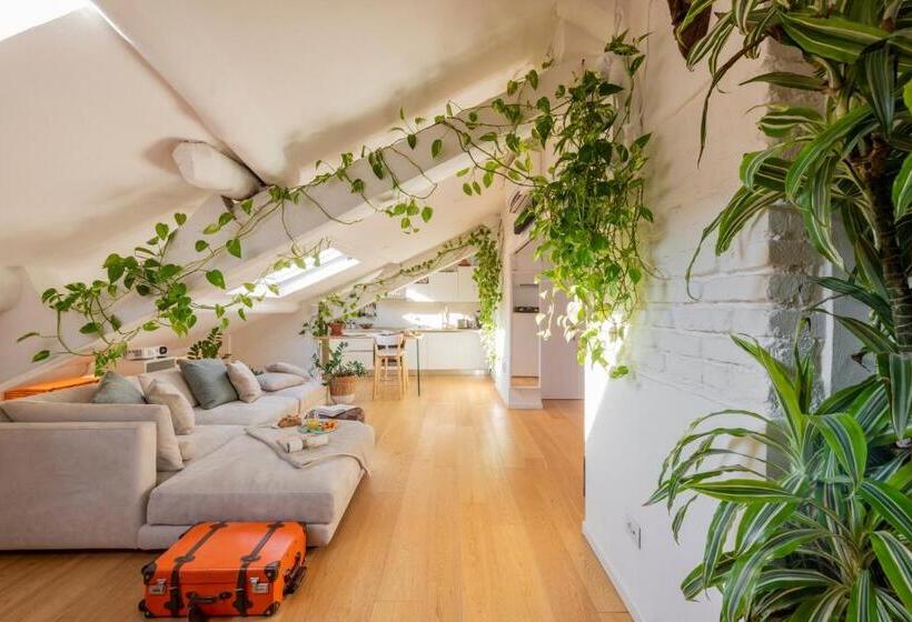 膳宿费 Bright Attic And Studio In The Heart Of Milan