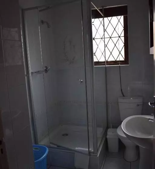 ペンション Clycherco Self Catering