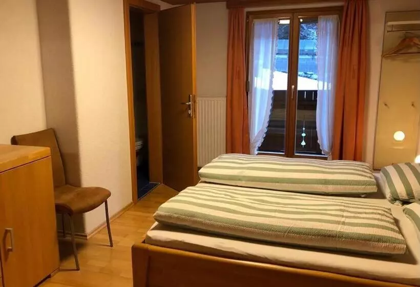 Majatalo Haus Konzett