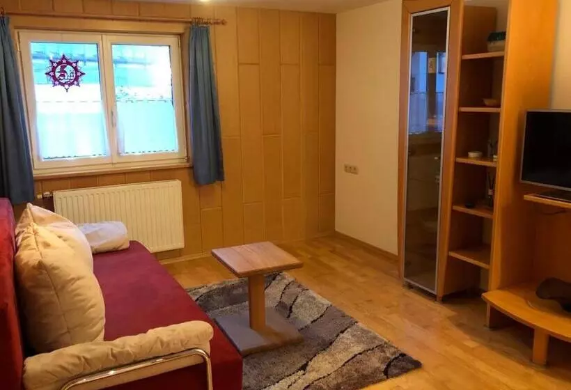 Majatalo Haus Konzett