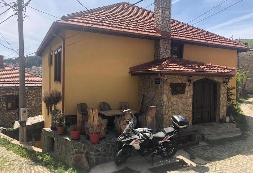 Pensiune Luxury Villa Medusa Temple