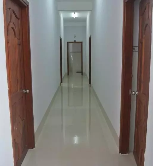 Majatalo Nhà Nghỉ Hoa Lý