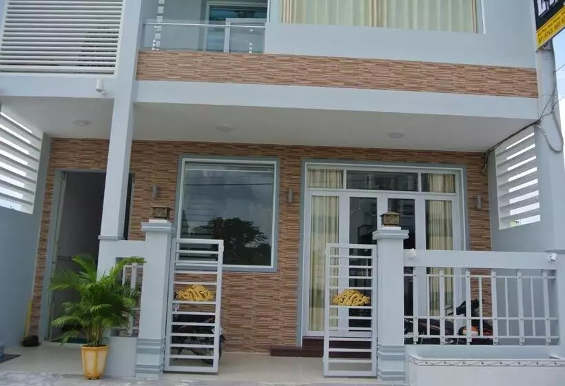 Majatalo Nhà Nghỉ Hoa Lý