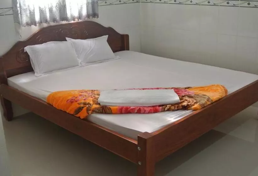 Majatalo Nhà Nghỉ Hoa Lý